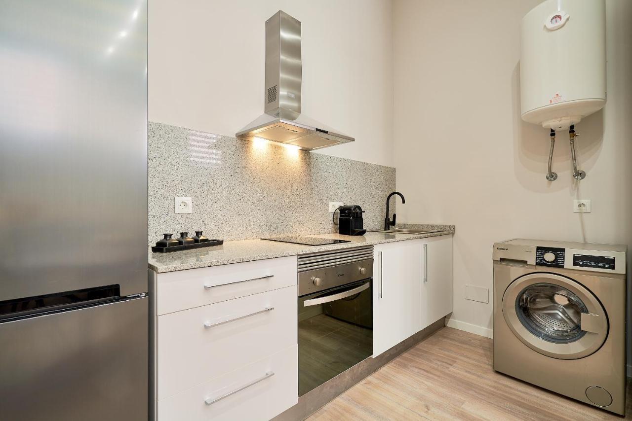 Del Parque Flats Estudio Capuchinos Малага Екстериор снимка